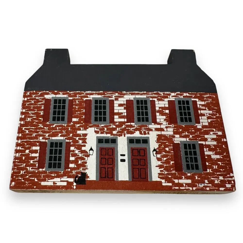 Vintage The Cat’s Meow Village John Belville House Wooden Figurine Shelf‎ Sitter